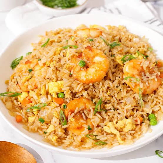 Mixed Seafood & Fresh Vegetable Fried Rice 🐟